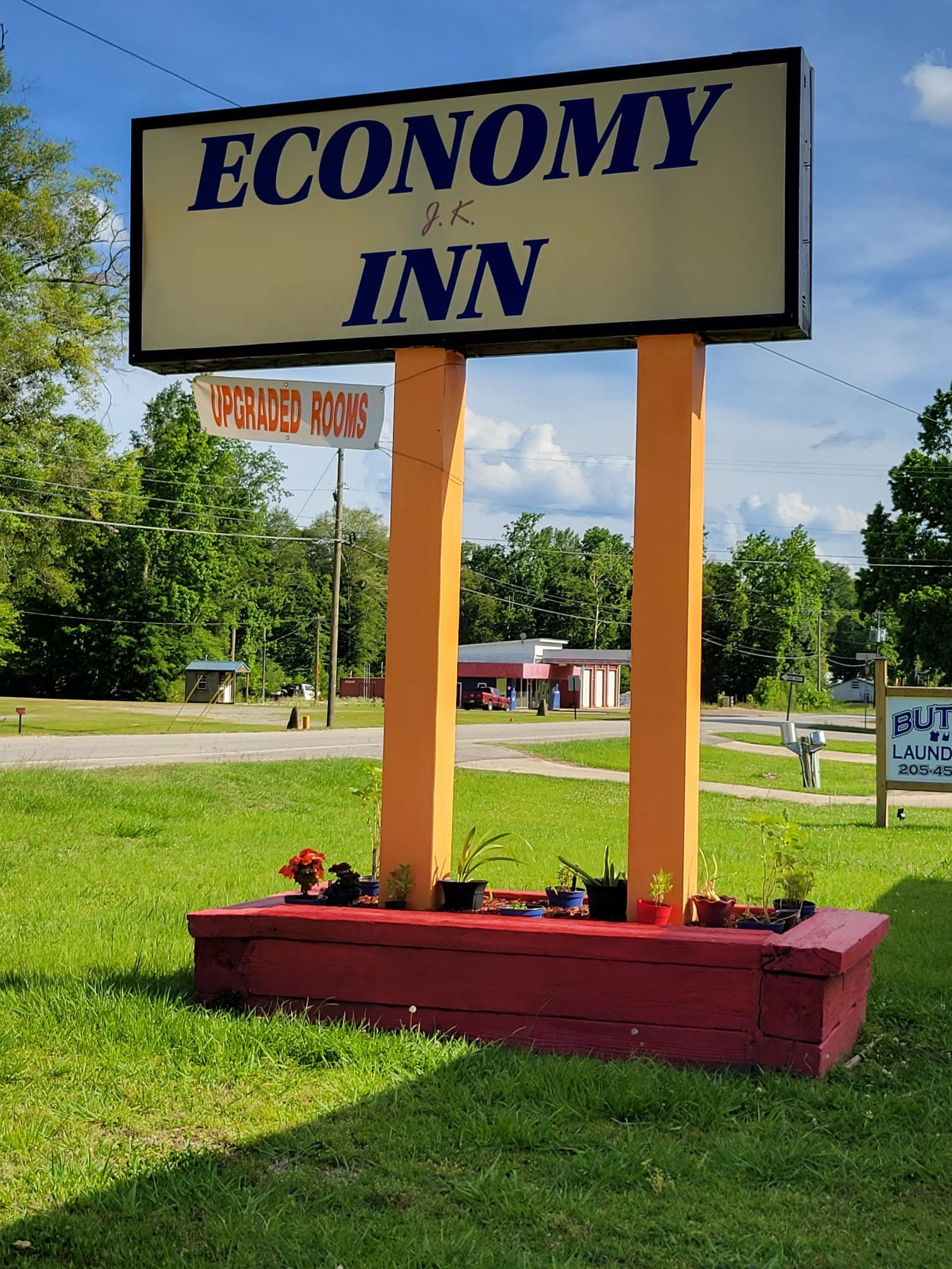 Economy Inn roadside sign